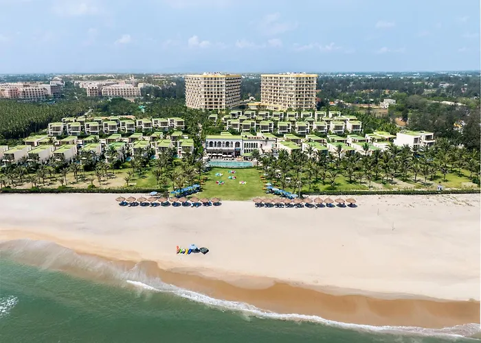 Wyndham Hoi An Royal Beachfront Resort & Villas