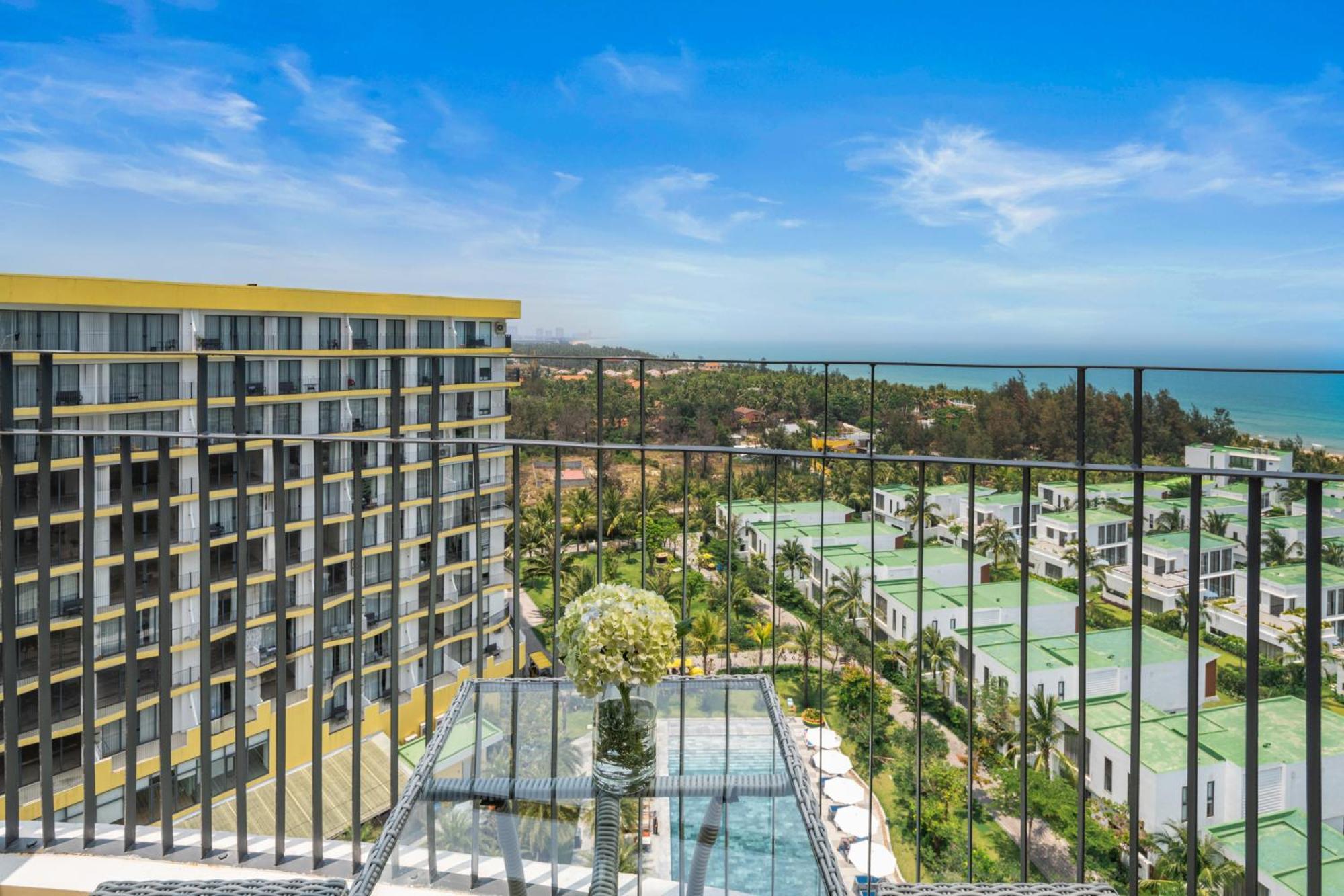 Wyndham Hoi An Royal Beachfront & 5* An Ban